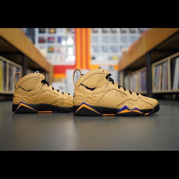 Jordan Retro 7 SE “Vachetta Tan” sneakers, New in Box, M13 - Picture 2 of 10